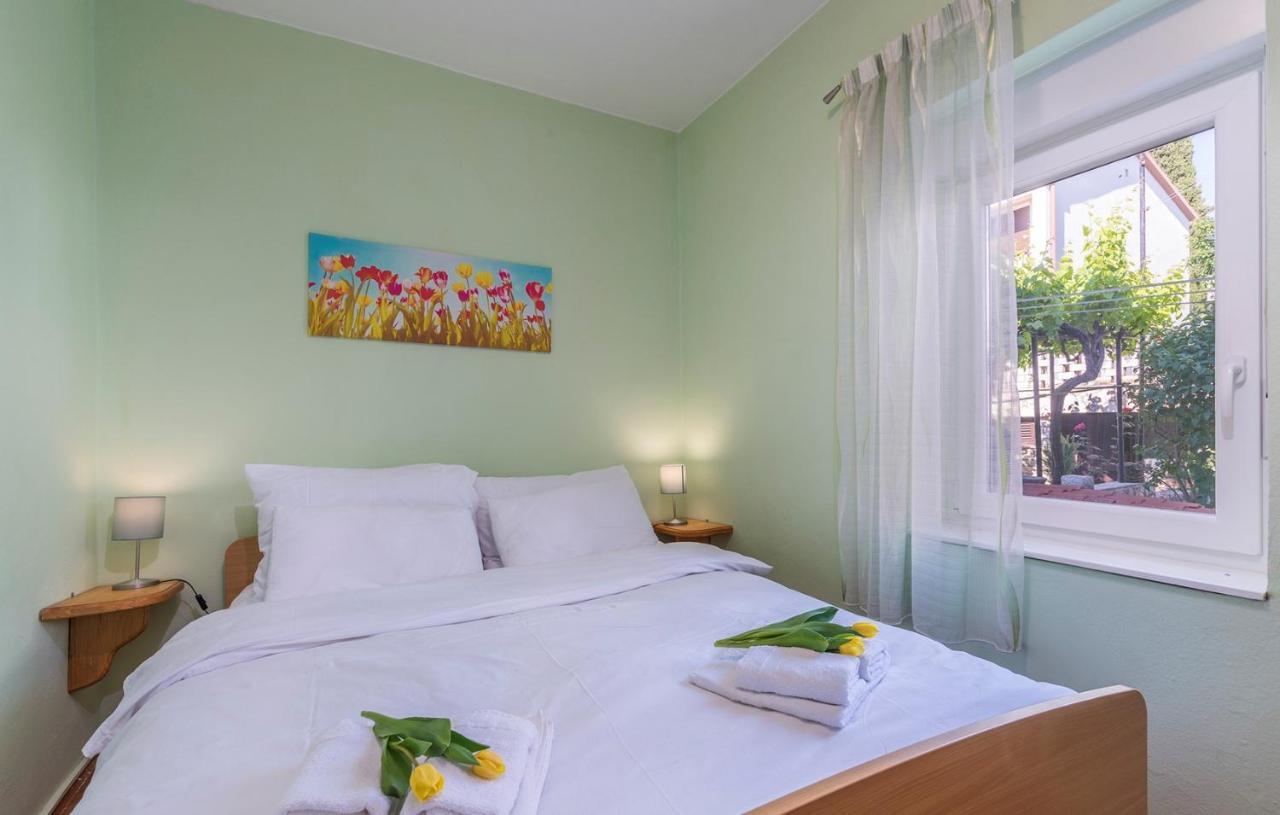 Apartments Loredana Poreč Eksteriør billede