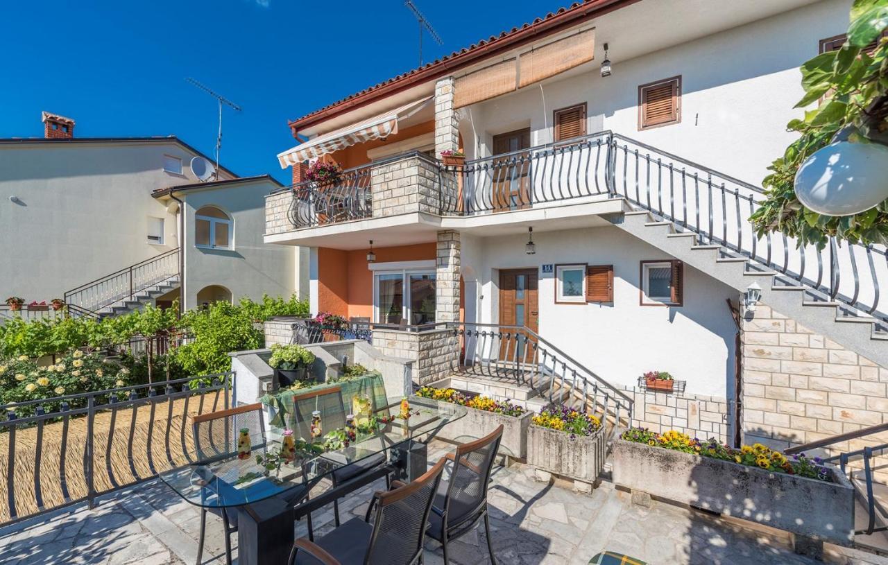 Apartments Loredana Poreč Eksteriør billede